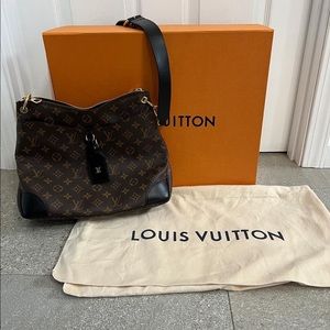 AUTHENTIC Louis Vuitton Odéon MM!